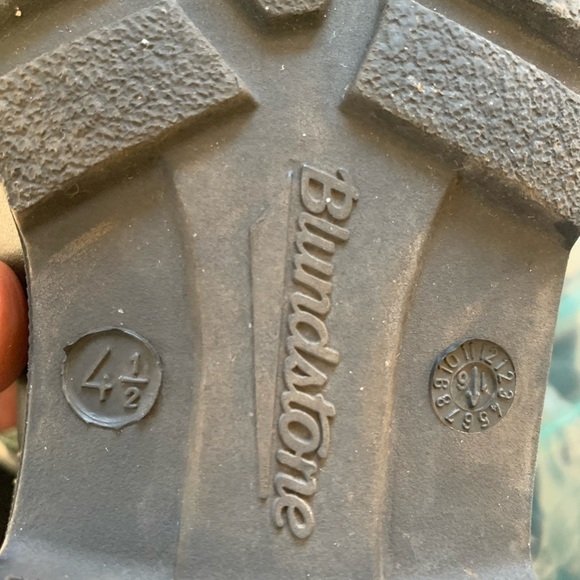 Blundstone Classic Chelsea Boots – Black Leather (Women’s 4.5) - Picture 7 of 7